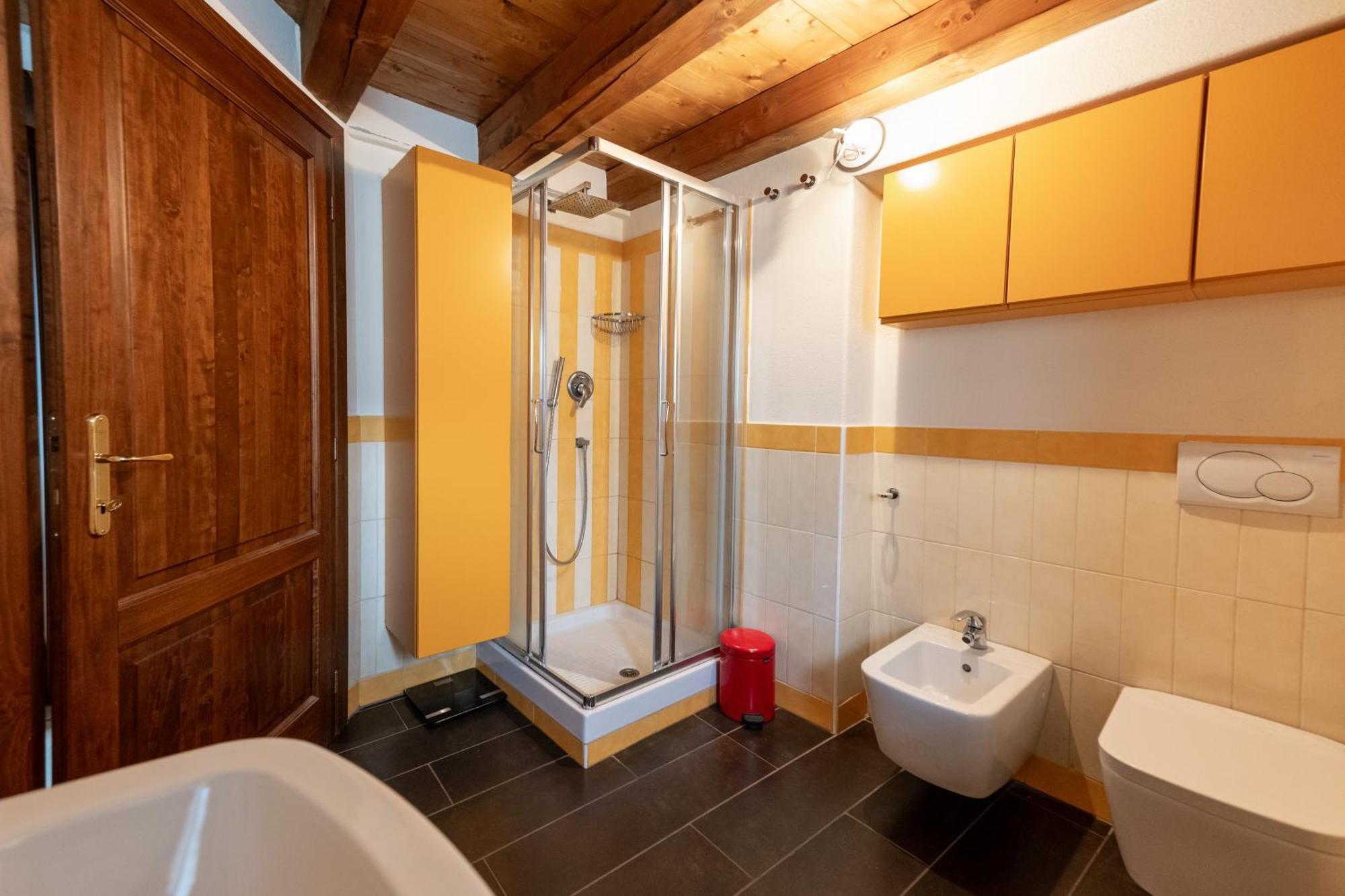 Alpine Apartment อาออสตา ภายนอก รูปภาพ